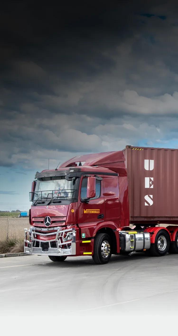 Shipping Container & Wharf Logistics